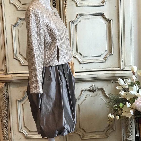 DESIGNER SILK SKIRT SHIMMERY SILVERED SILK DUPONI BY BARNEY’S NY SIZE 8 LIKE NEW - Picture 2 of 8